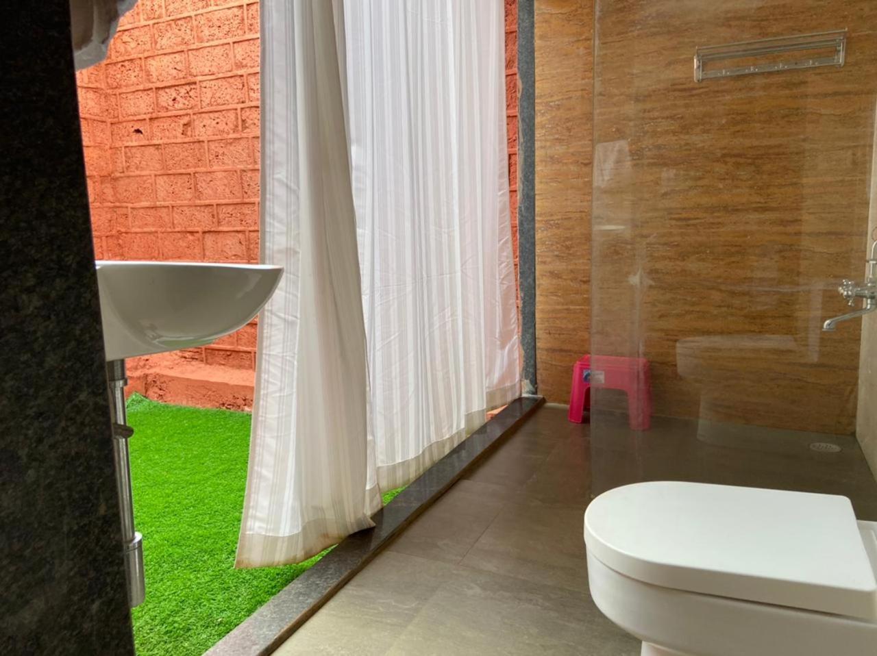 Hotel River Orchid Resort Satara Eksteriør bilde